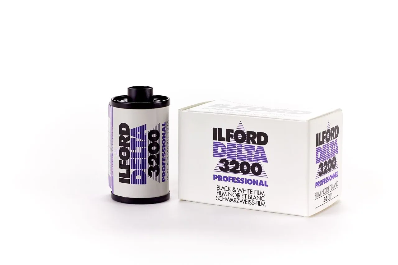 Ilford Delta 3200 ISO PROFESSIONAL 35mm 36 Exposure Black & White Film