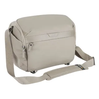 Vanguard VEO Metro S7L Shoulder Bag Cream
