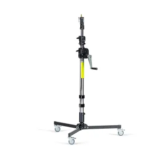 Manfrotto Low Base 3-Section Wind Up Lighting Stand