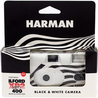 Ilford XP2 Super 400 ISO Single Use Camera with Black & White Film - New