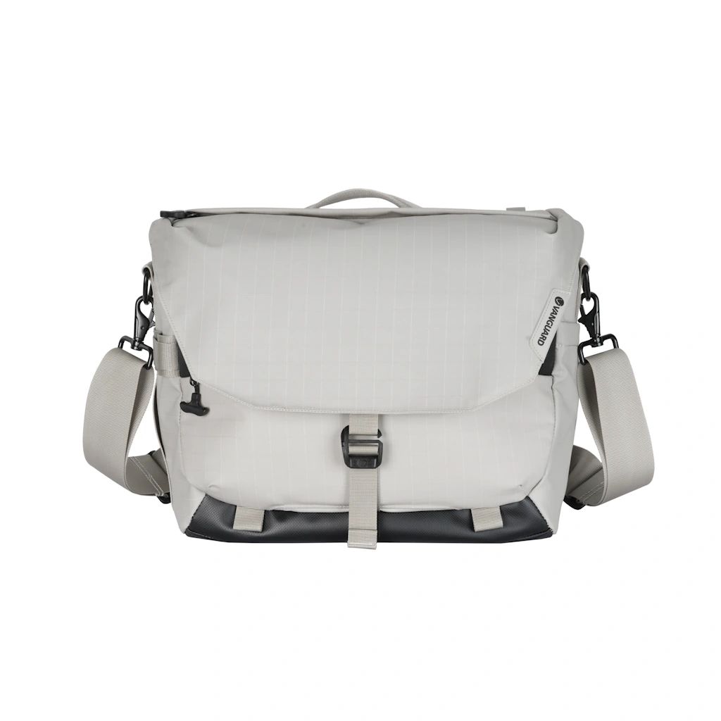 Vanguard ALTA ADVENTURE Messenger Bag 25L - Stone