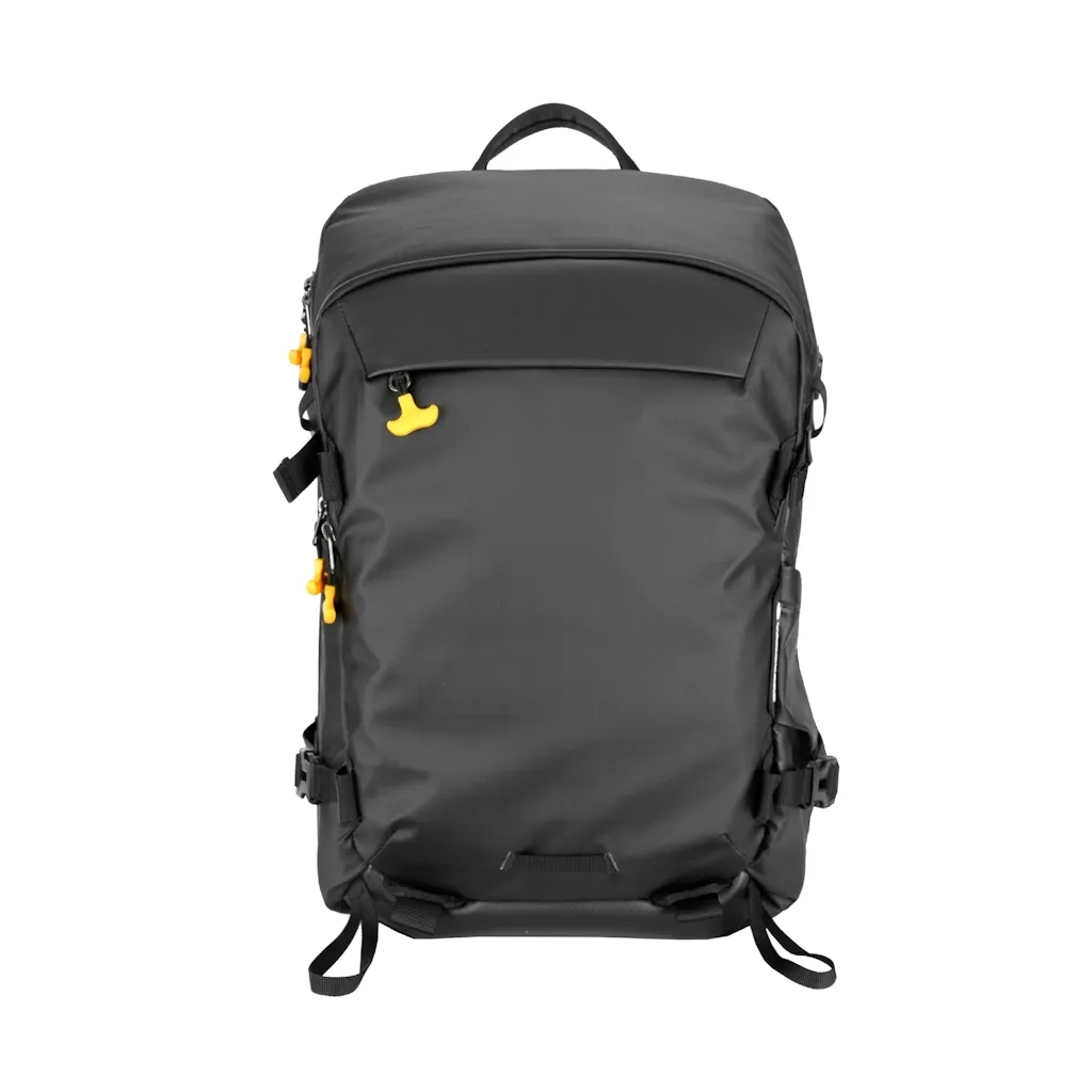 Vanguard ALTA ADVENTURE Lite Backpack 20L - Black