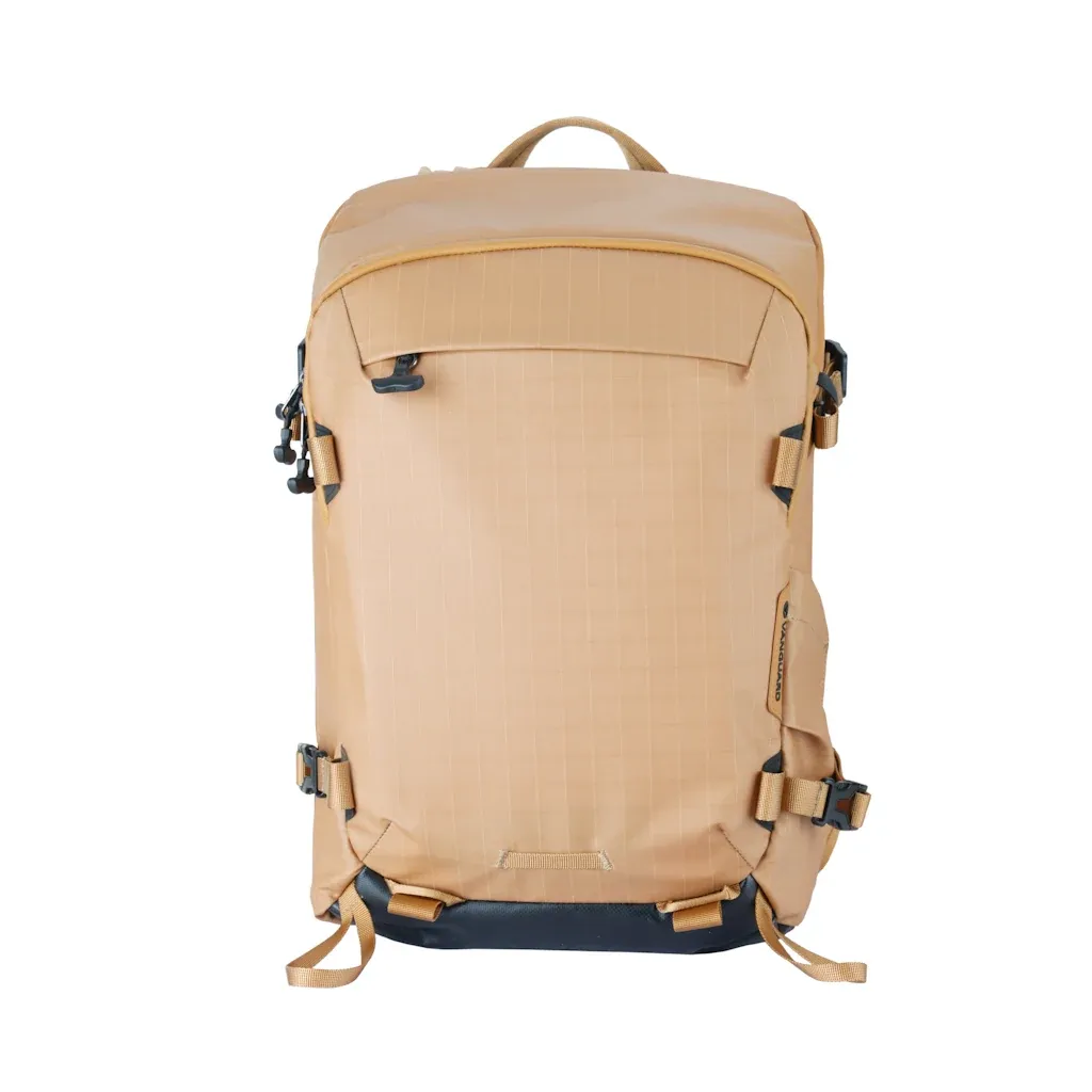Vanguard ALTA ADVENTURE Lite Backpack 20L - Ochre