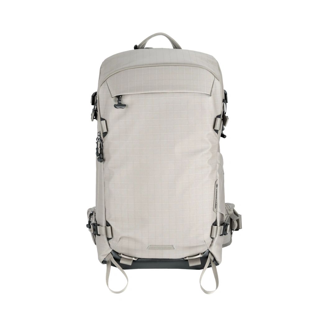 Vanguard ALTA ADVENTURE Lite Backpack 30L - Stone