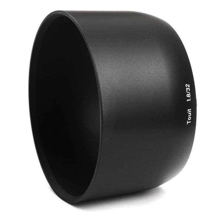 Zeiss Touit 32mm f/1.8 Lens for Fuji X-Mount