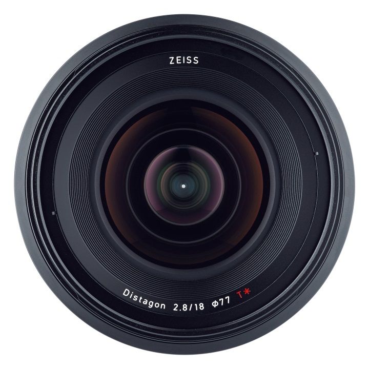 Zeiss Milvus 18mm f/2.8 ZE Lens for Canon