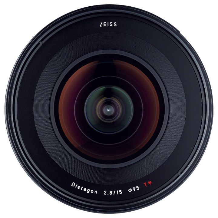 Zeiss Milvus 15mm f/2.8 ZE Lens for Canon