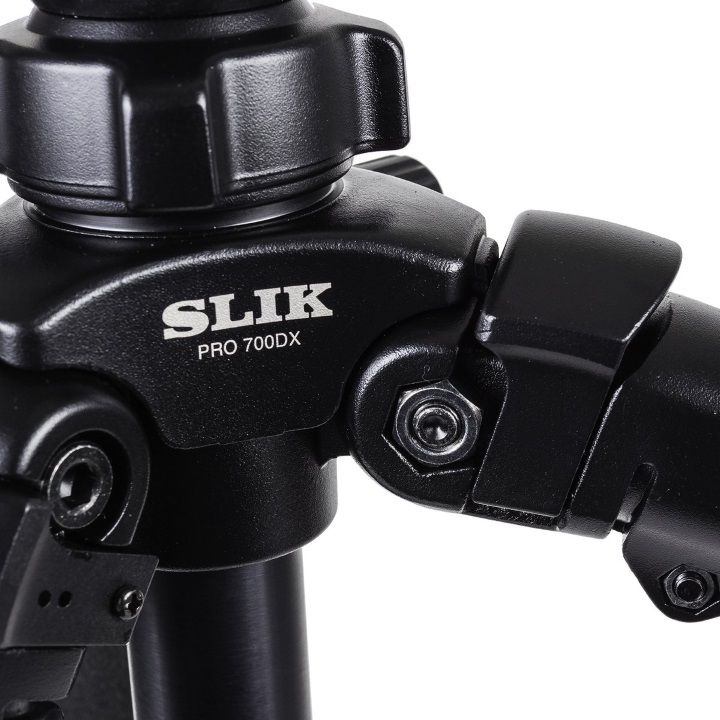 Slik Pro 700DX Tripod with 3-Way Pan/Tilt Head