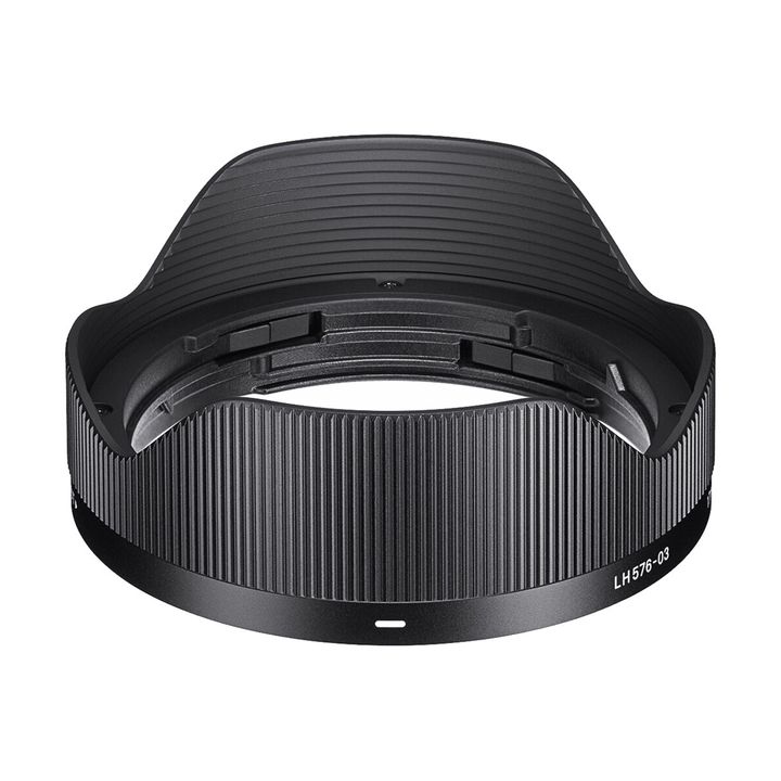 Sigma 17mm f/4 DG DN Contemporary Lens for Sony E-Mount