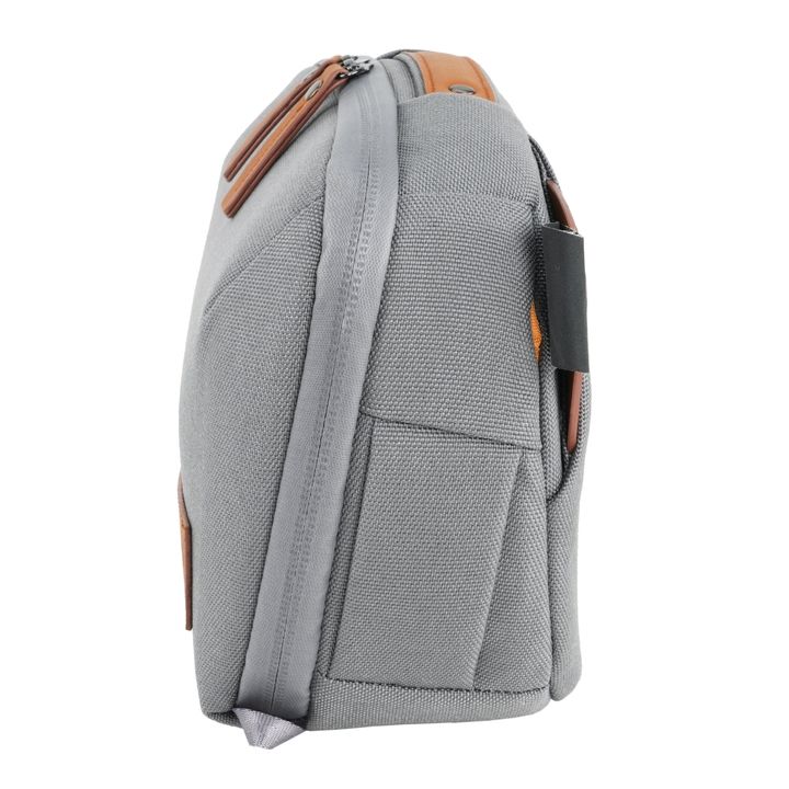 Vanguard VEO City CB29 Cross Body Camera Bag Medium - Grey