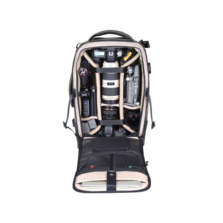 Vanguard VEO Select 58T Roller Bag / Backpack with 4 Wheels Black