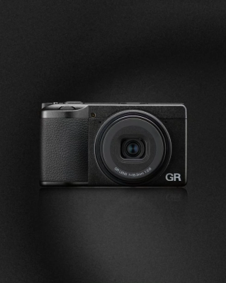 Ricoh GR IV front