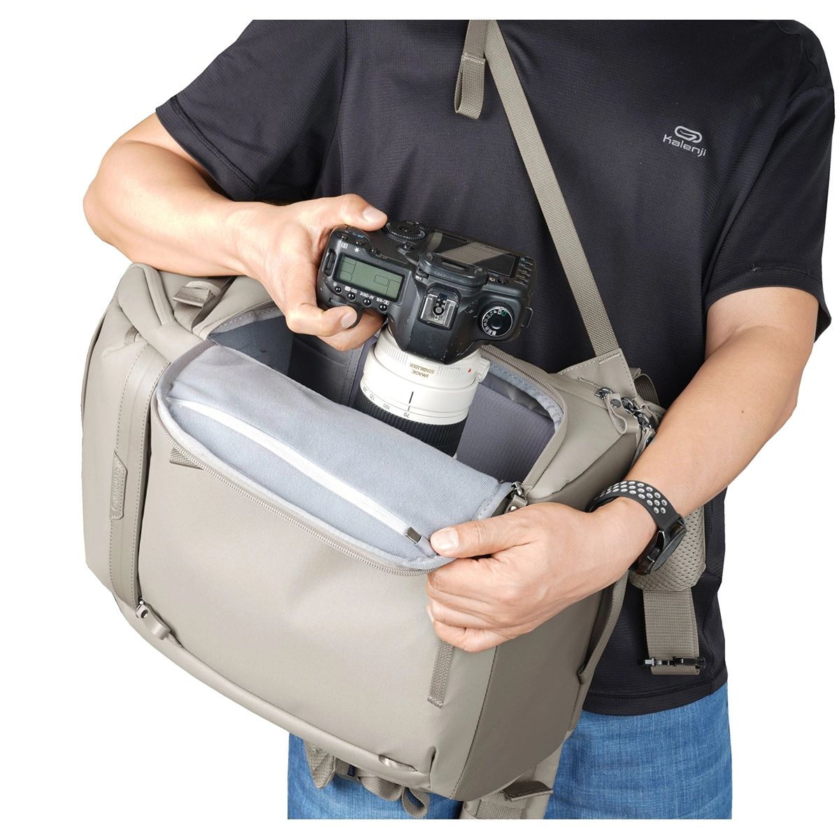 Vanguard VEO Metro B25L Cream