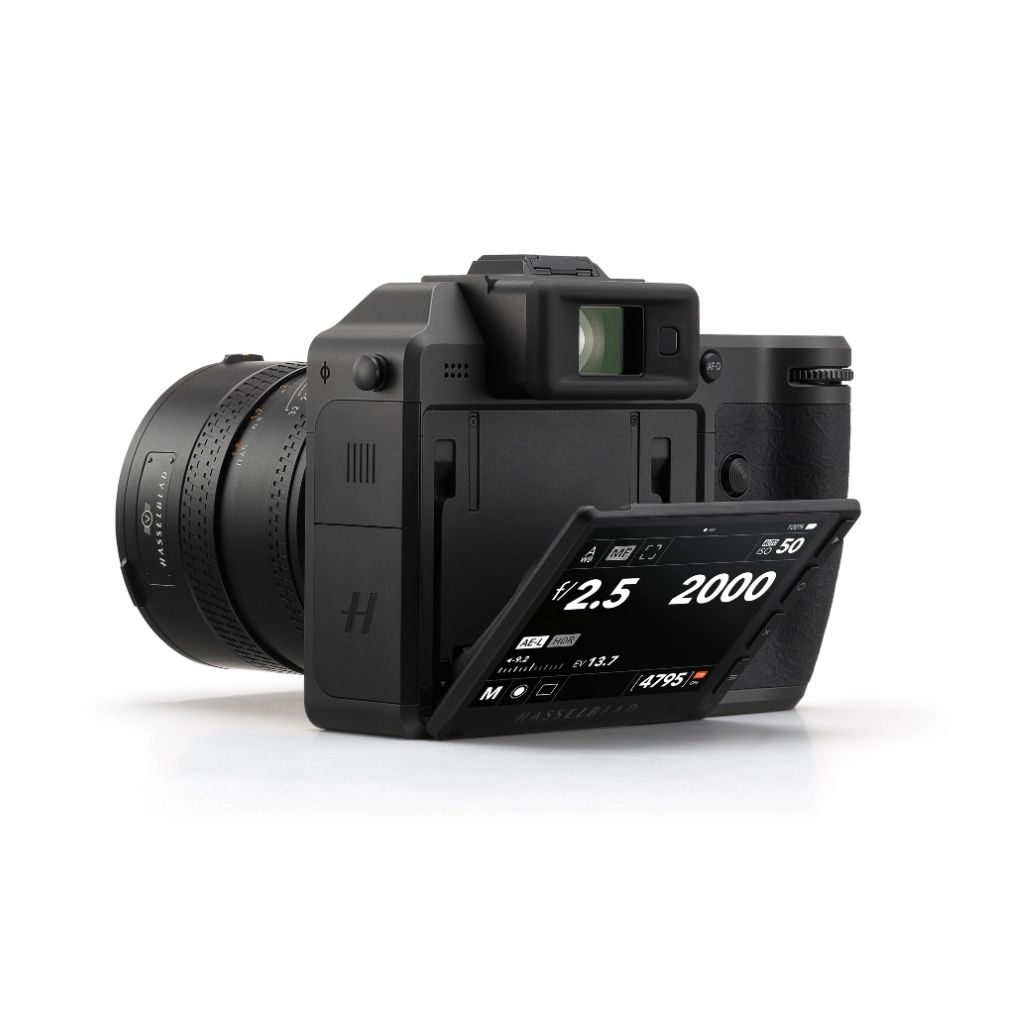 Hasselblad X2D II 100C Pro Kit w/ XCD 20-35mm f/4.5