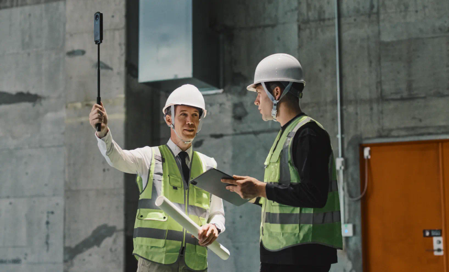 Ricoh Theta X 360° Camera & TD-2 Stand Kit