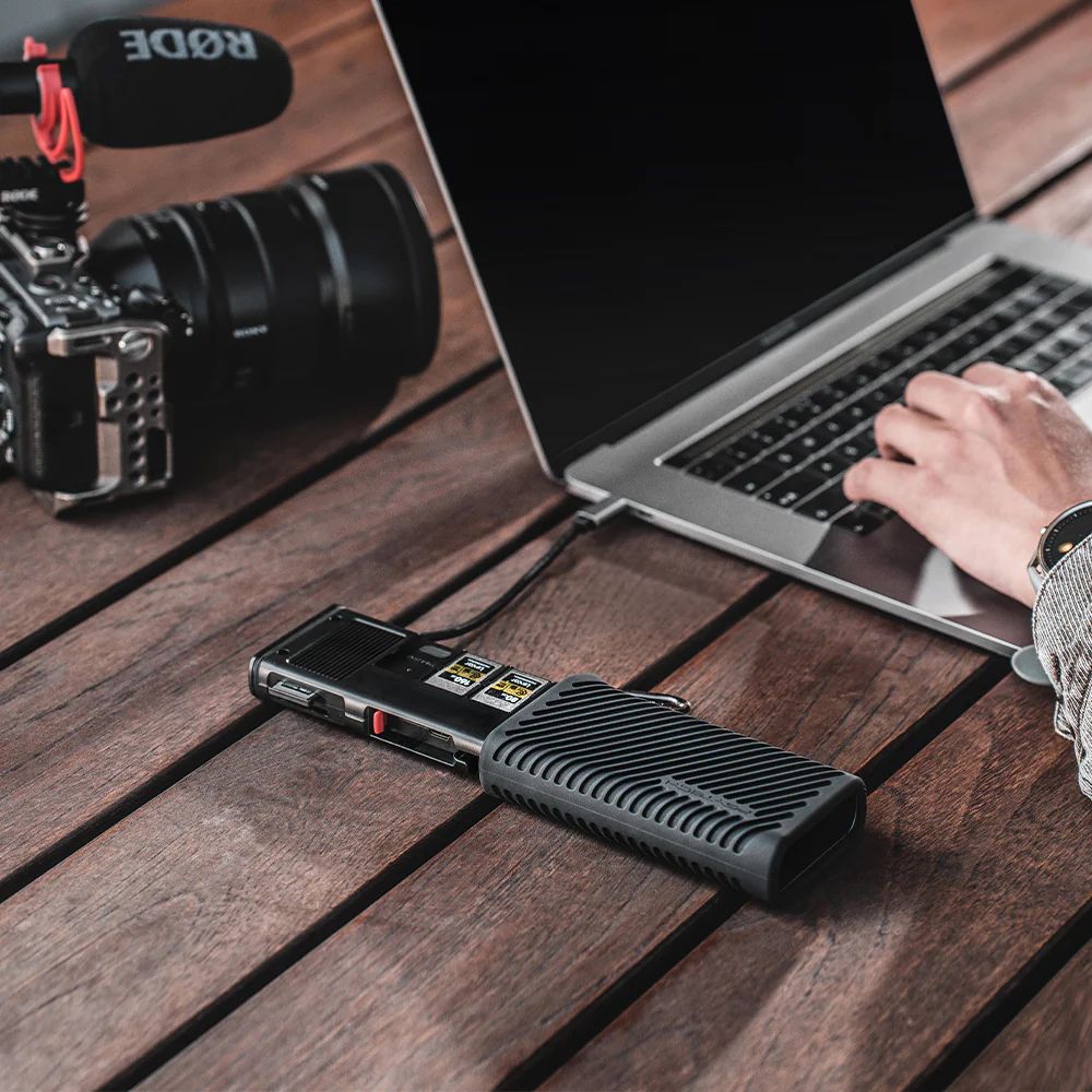 PGYTECH CFexpress CreateMate Card Reader Case Type B/SD ( Moss Green )