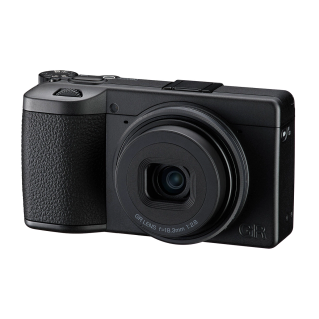 Ricoh GR IV Monochrome Camera Kit - incl. 1x GF-2 Flash and 1x GC-12 Soft Leather Case