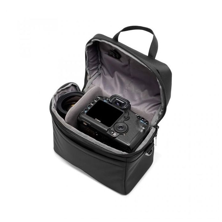 Manfrotto Advanced Shoulder Bag L III for DSLR and Mirrorless Cameras