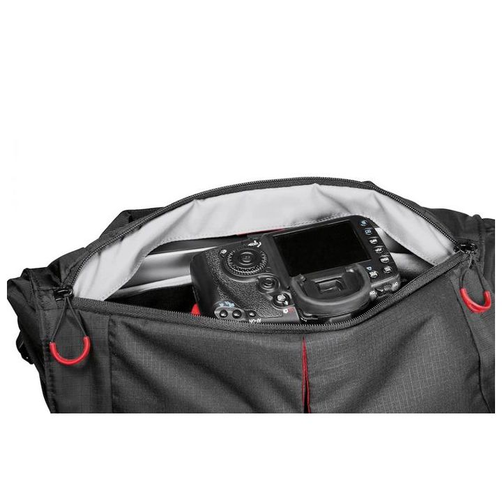 Manfrotto Manhattan Speedy 10 Camera Messenger Bag for DSLR and CSC