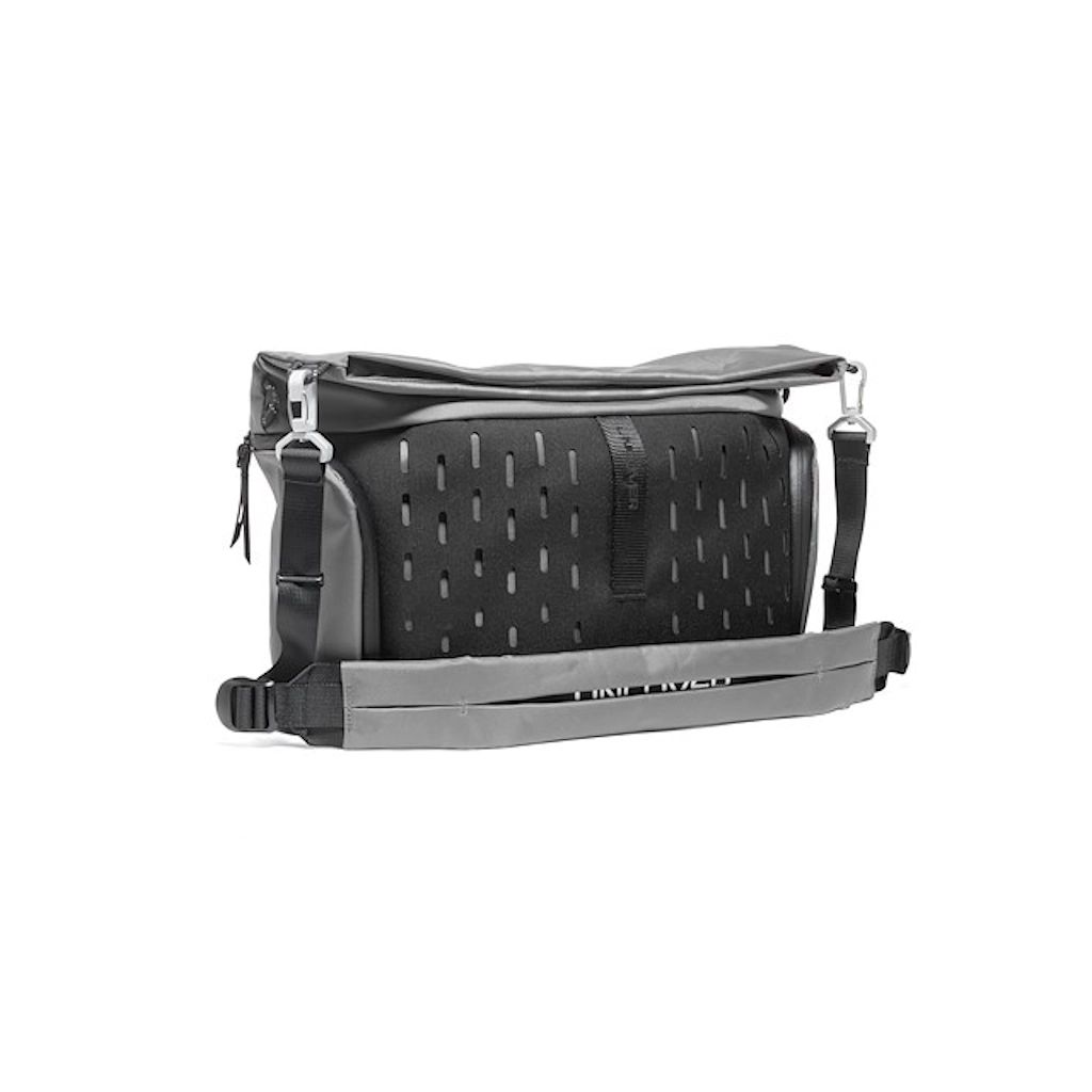 Manfrotto Uncover Messenger Bag 12L