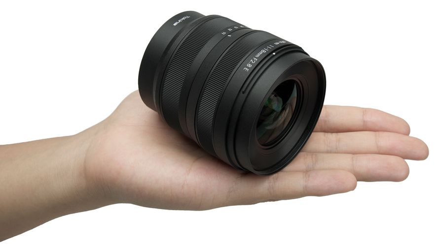 Tokina atx-m 11-18mm f/2.8 for Sony E-Mount Colour