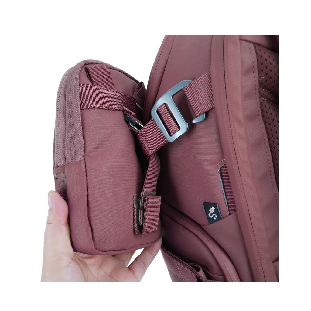 Vanguard Veo Metro Everyday Carry Pouch - Magenta
