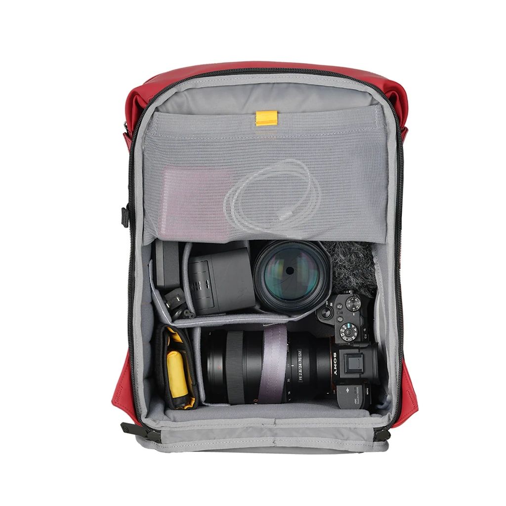 Vanguard VEO LITE Every Day B20L Backpack - Red