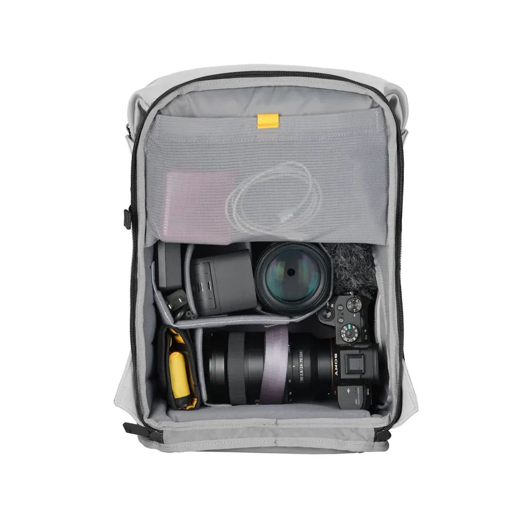 Vanguard VEO LITE Every Day B30L Backpack - White