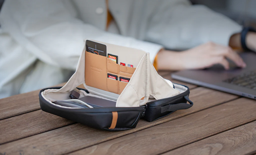 PGYTECH Mini Tech Pouch ( Smoky Grey ) **