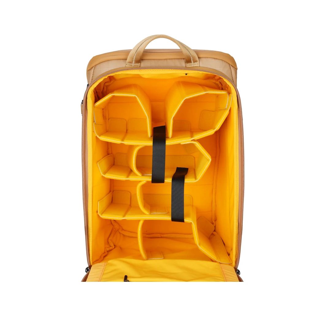 Vanguard ALTA ADVENTURE Lite Backpack 20L - Ochre