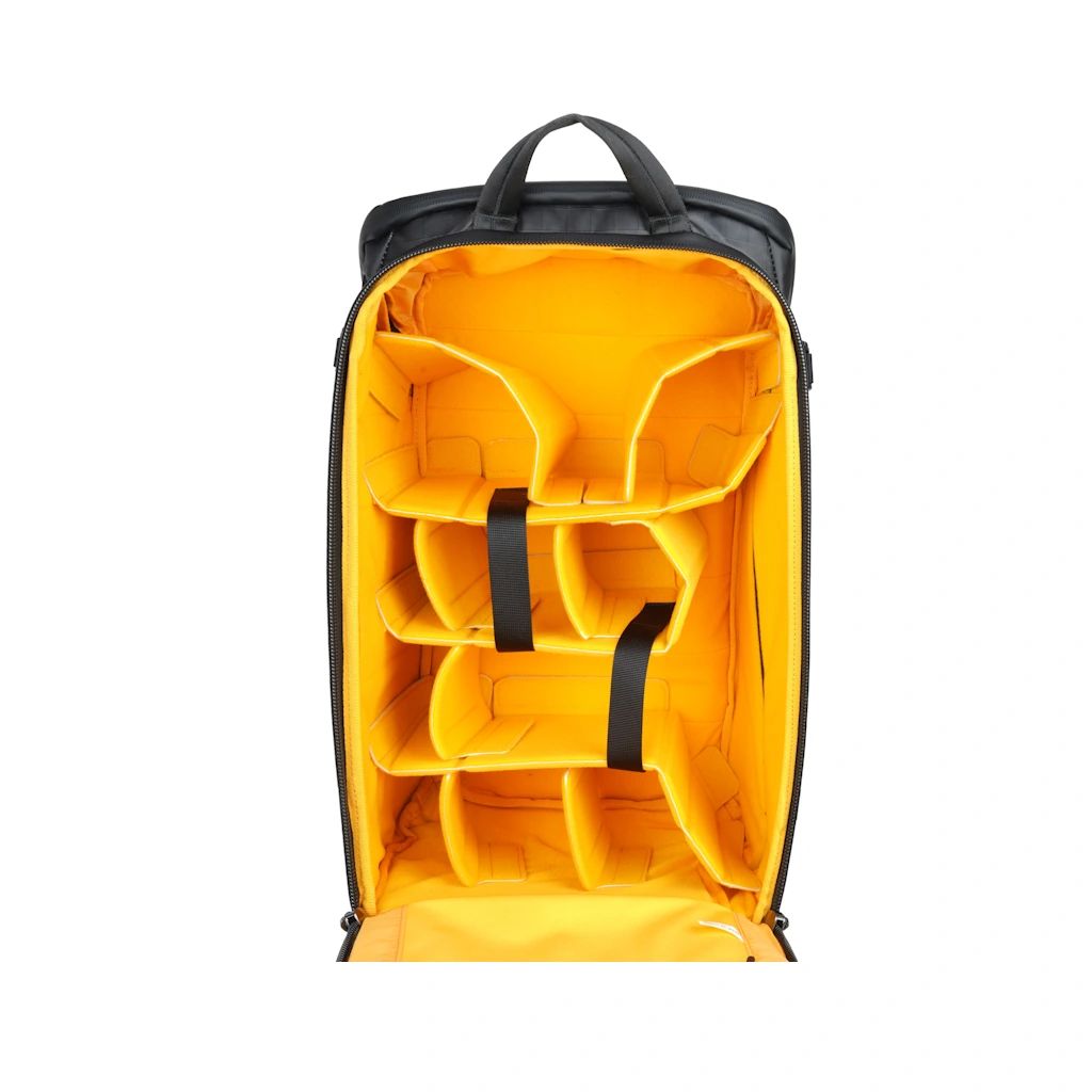 Vanguard ALTA ADVENTURE Lite Backpack 25L - Black