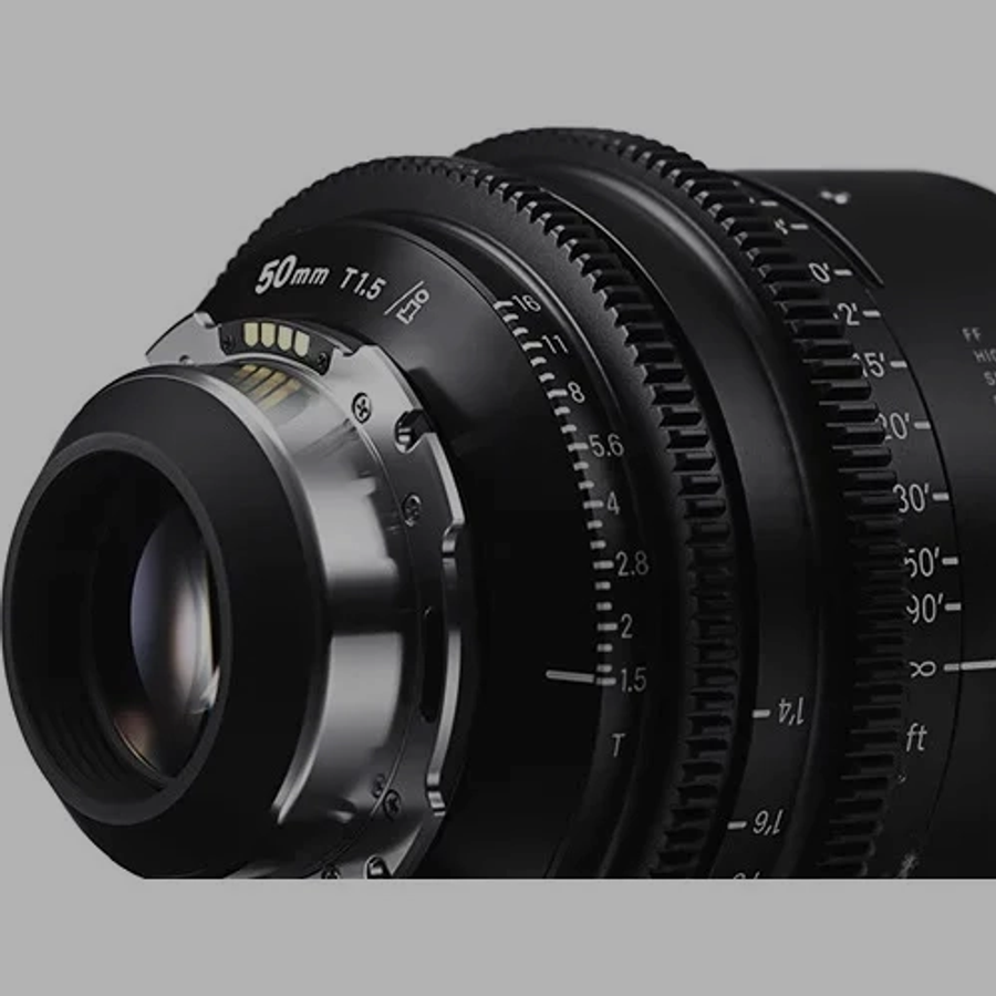 Sigma 20mm T1.5 Cine Lens for PL Mount /i-Technology