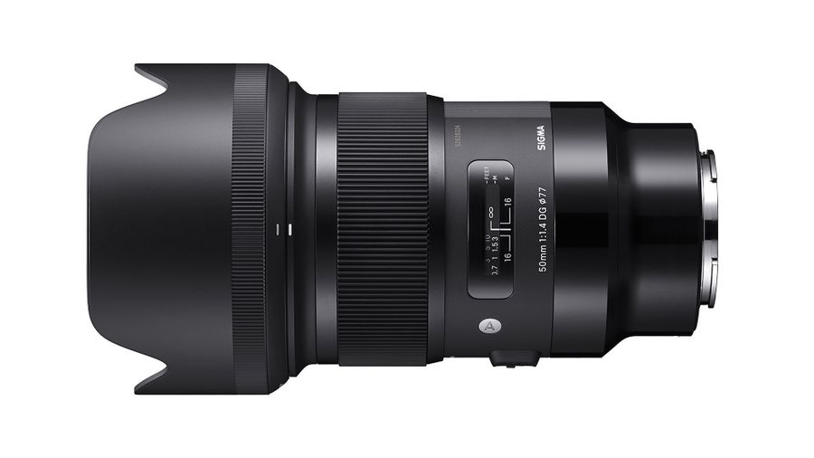 Best 50mm Lens for Leica/Panasonic/Sigma Cameras