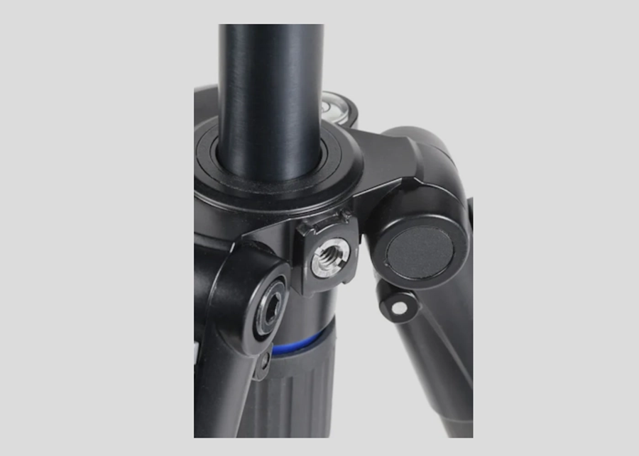 Slik Pro AL-523DX Tripod with ABLE 300DX 3-Way Pan Head